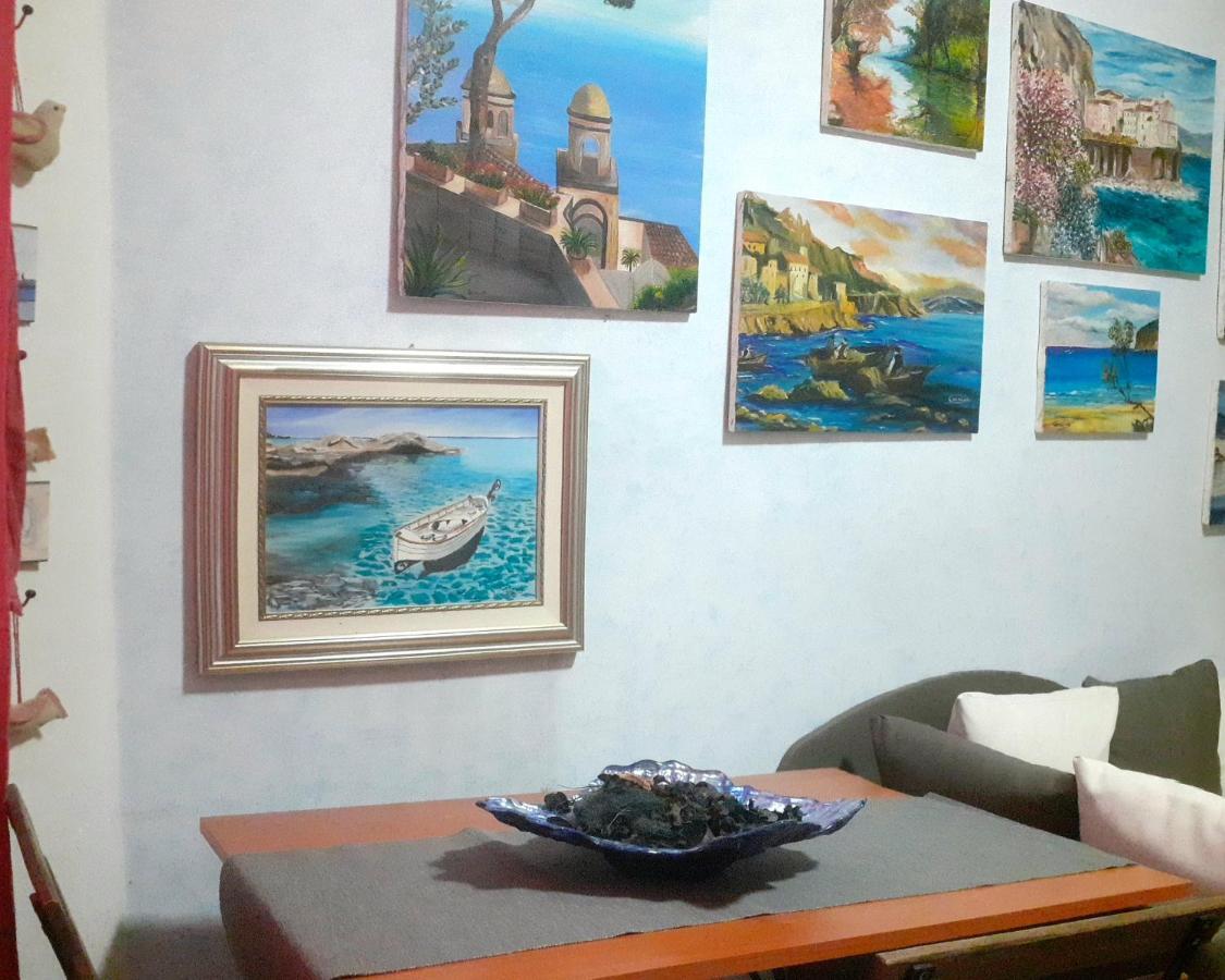 Bed and Breakfast Casa Dell'Artista 1 à Salernes Extérieur photo
